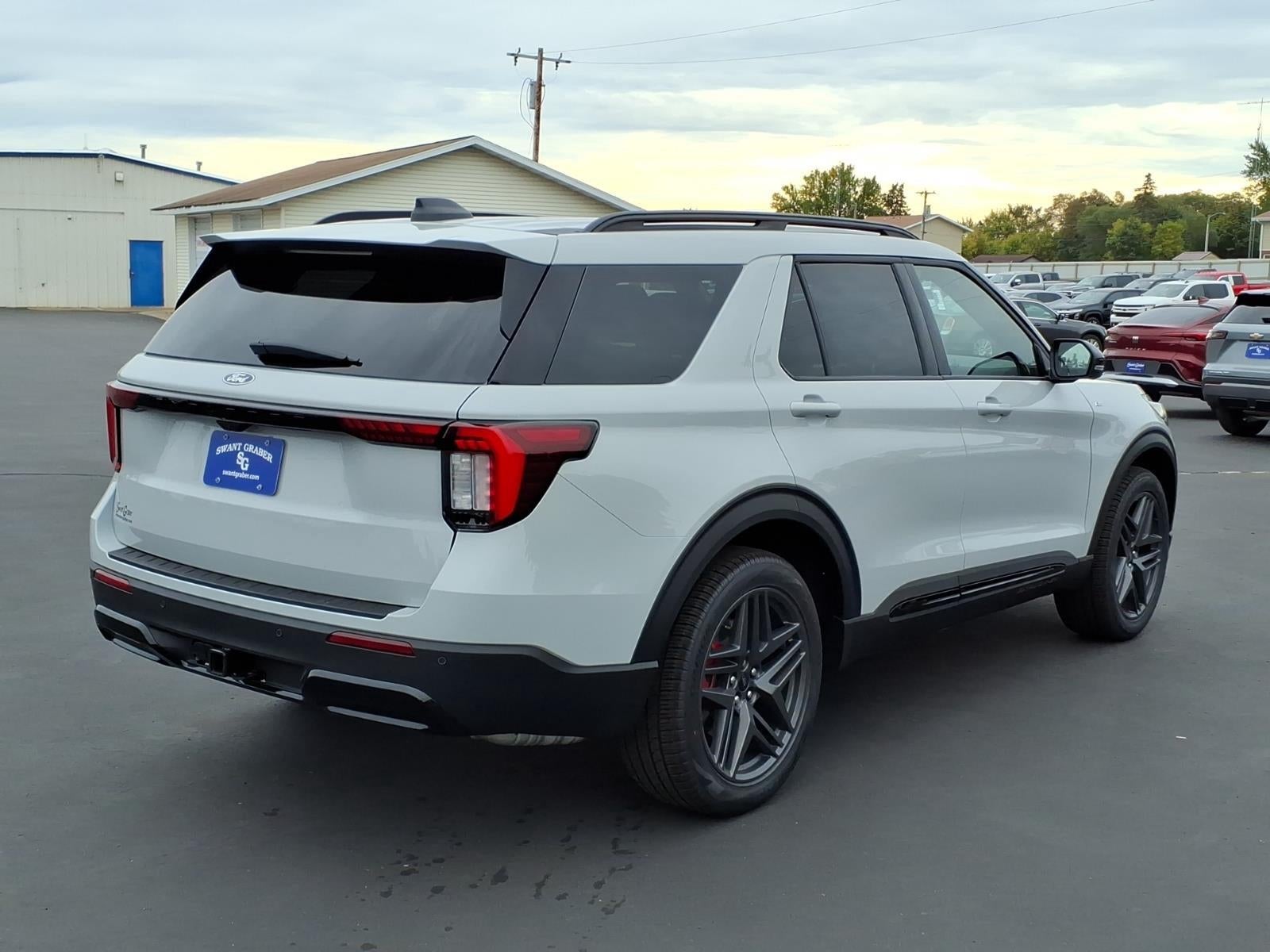 2027 Ford Explorer ST-Line