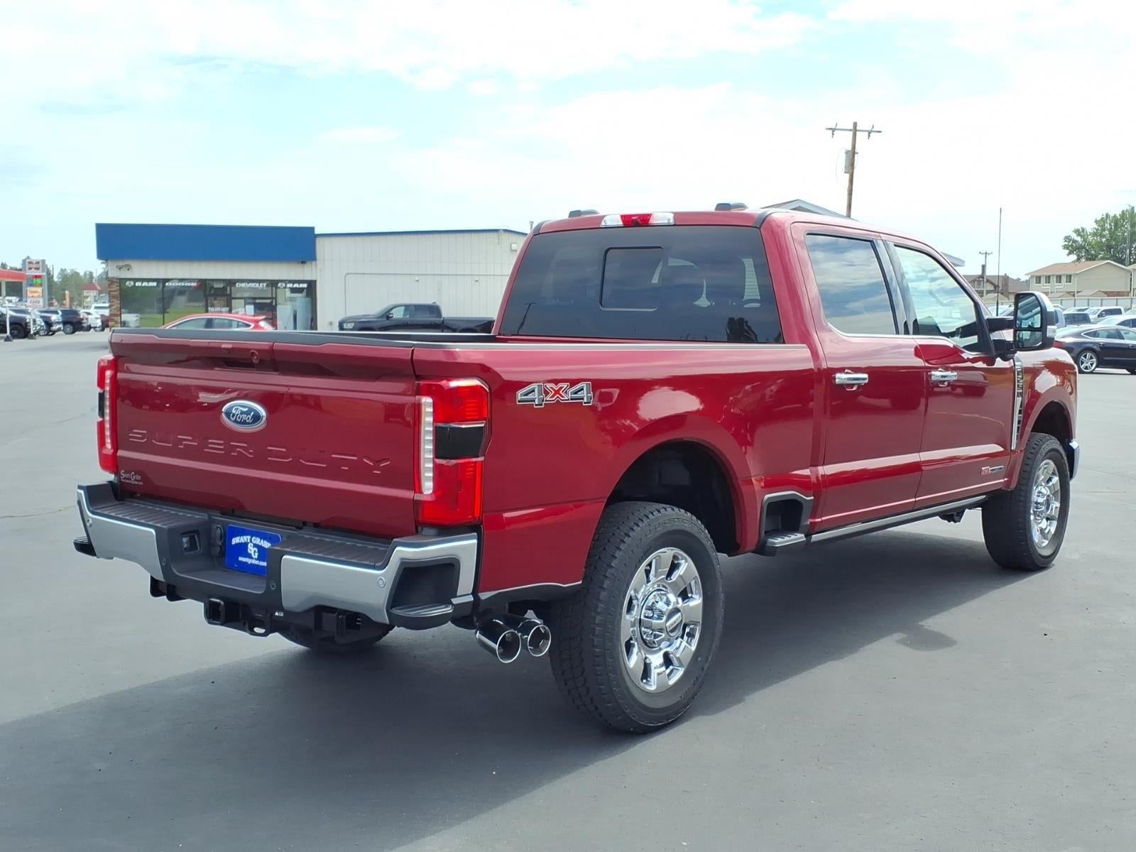 2026 Ford SUPER DUTY F-250 SRW LARIAT