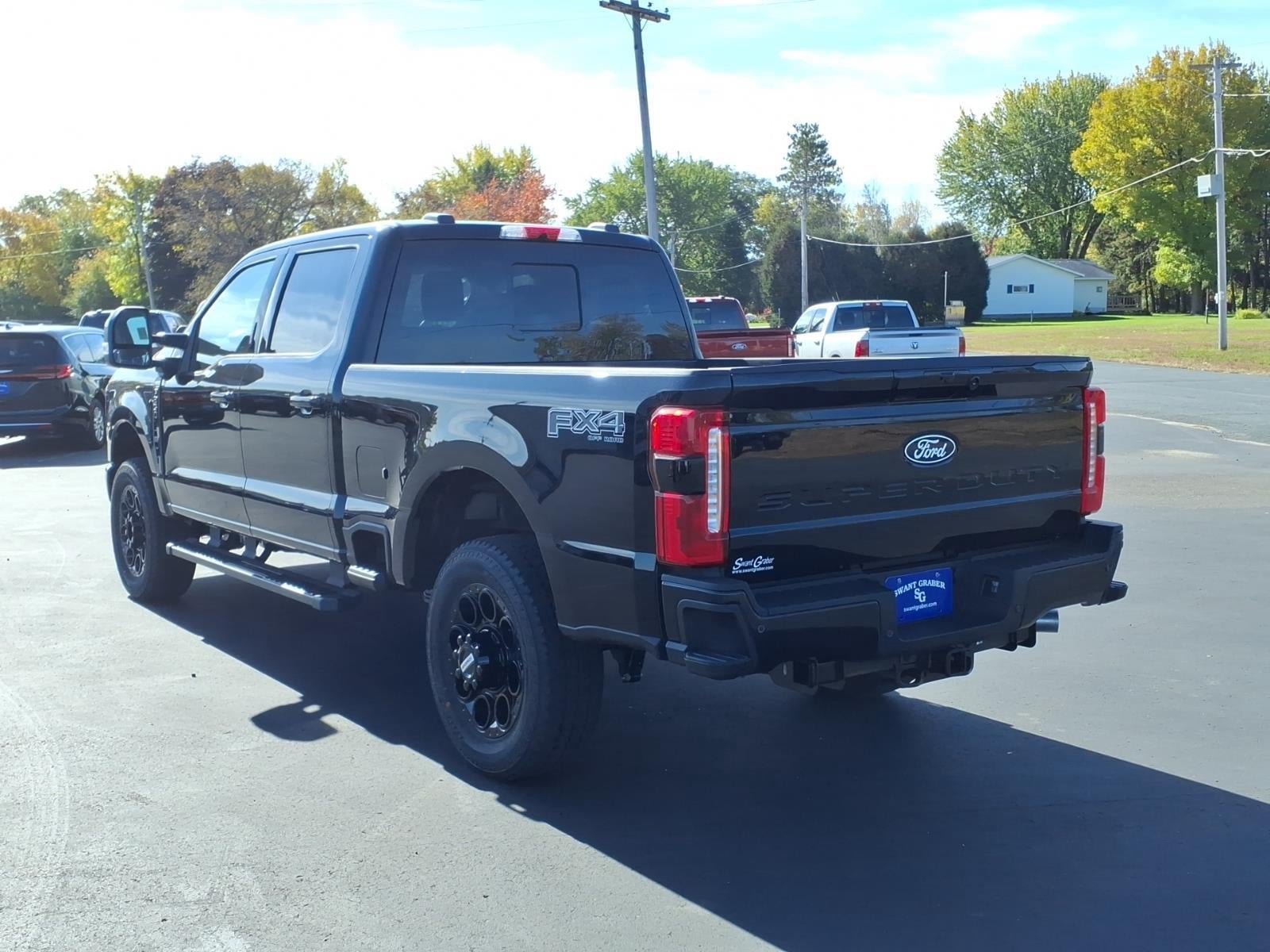2027 Ford Super Duty F-250 SRW LARIAT