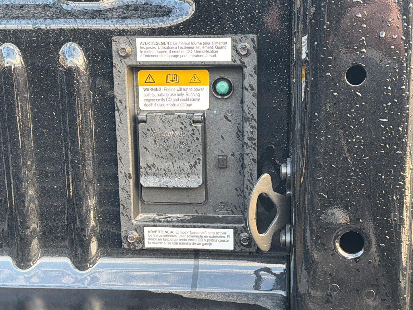 2027 Ford Super Duty F-350 SRW XL