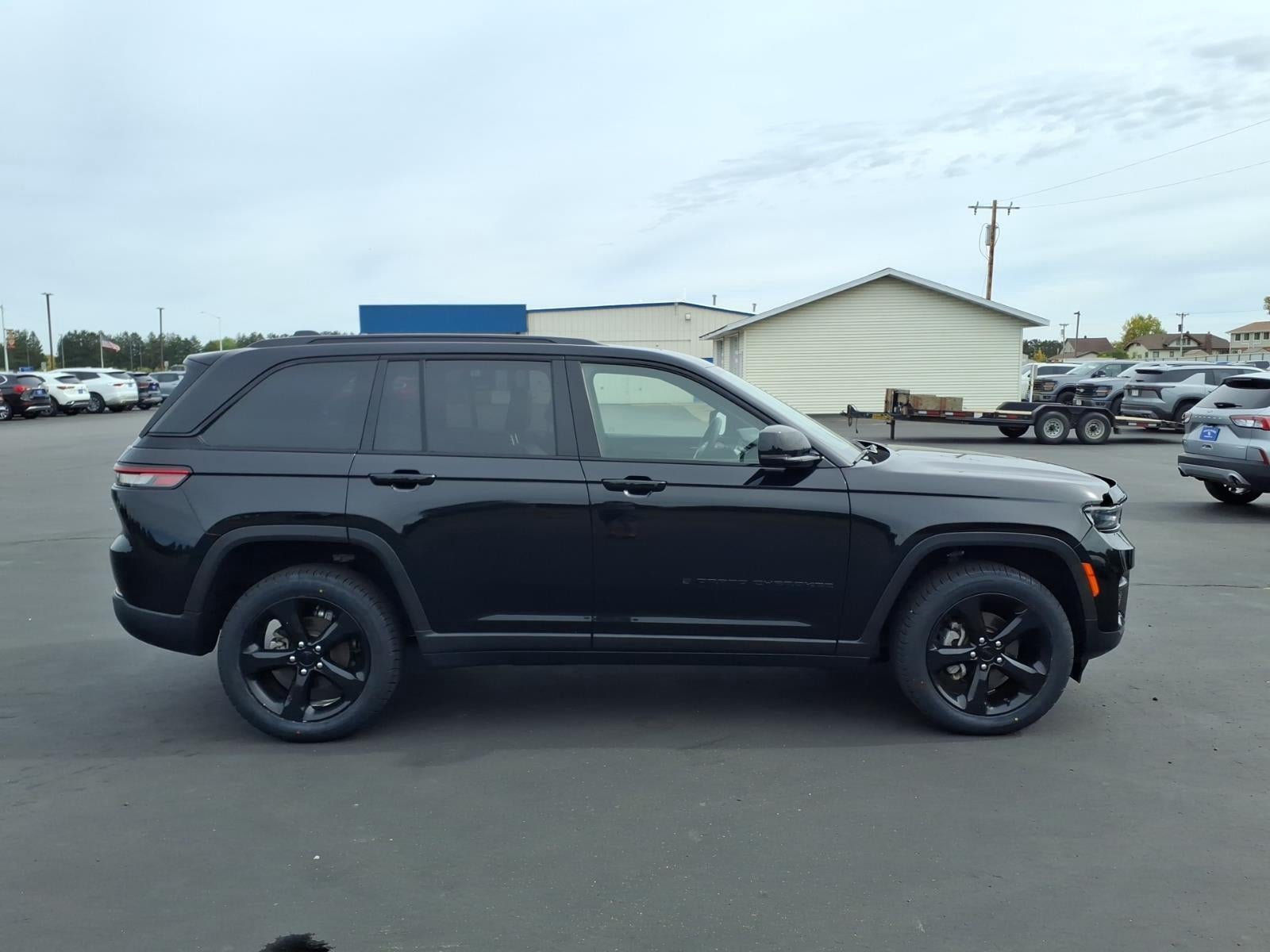 2023 Jeep Grand Cherokee Altitude X 4x4
