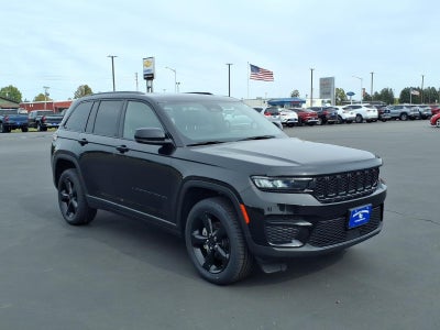 2023 Jeep Grand Cherokee Altitude X 4x4