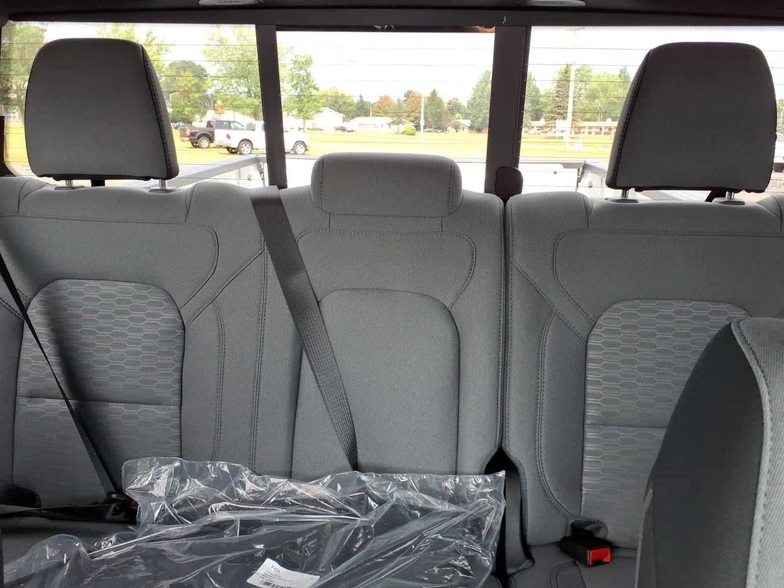2026 RAM Ram 1500 RAM 1500 BIG HORN QUAD CAB 4X4 6'4' BOX
