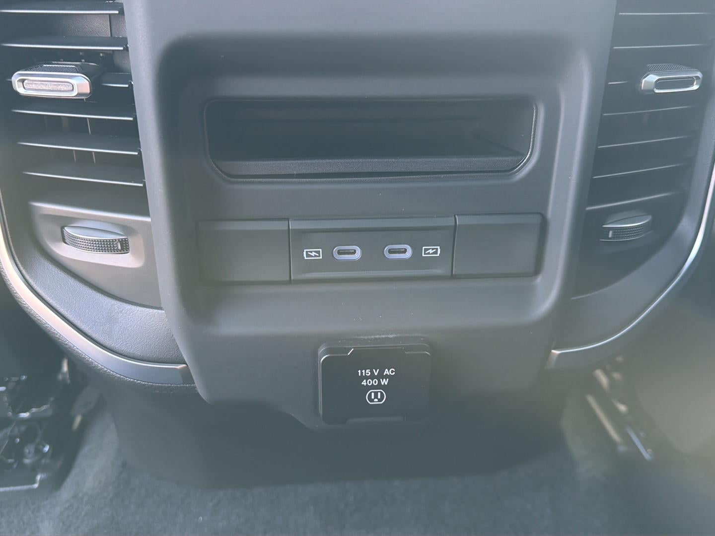 2027 RAM Ram 1500 RAM 1500 BIG HORN CREW CAB 4X4 5'7' BOX