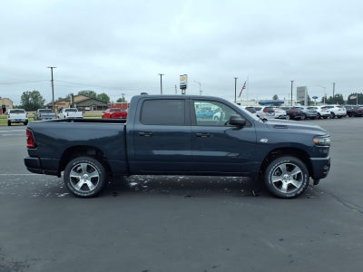2026 RAM Ram 1500 RAM 1500 EXPRESS CREW CAB 4X4 5'7' BOX