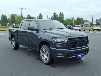 2026 RAM Ram 1500 RAM 1500 EXPRESS CREW CAB 4X4 5'7' BOX