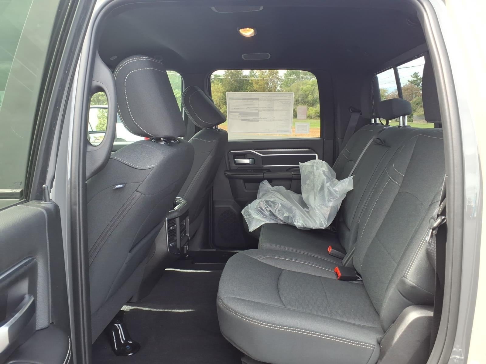 2027 RAM Ram 2500 RAM 2500 BIG HORN CREW CAB 4X4 6'4' BOX