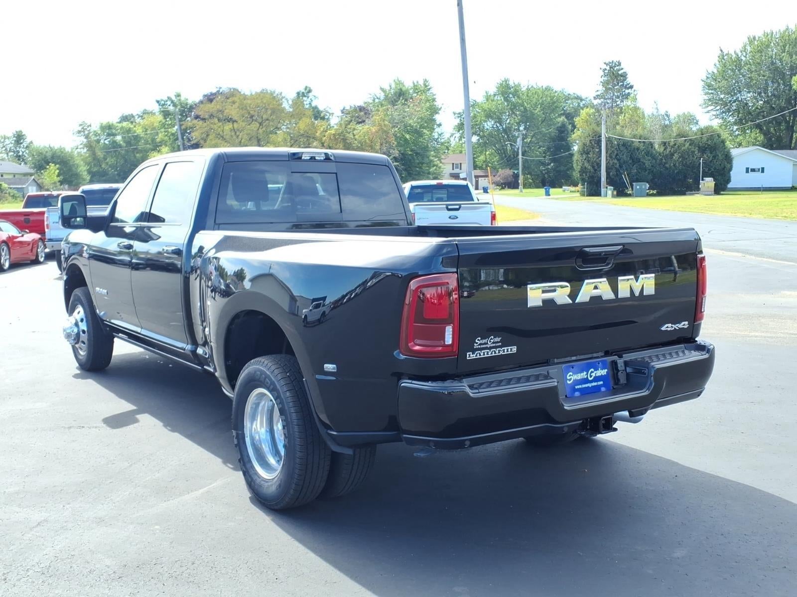 2027 RAM Ram 3500 RAM 3500 LARAMIE CREW CAB 4X4 8' BOX