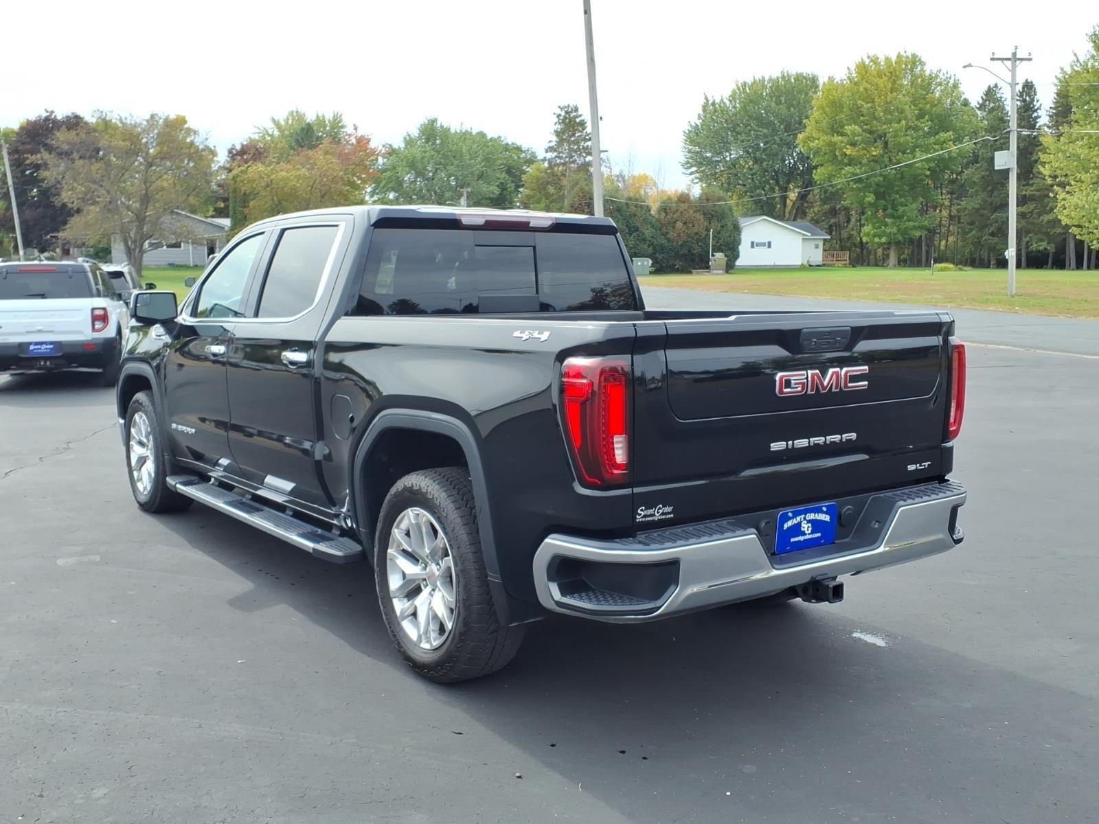2021 GMC Sierra 1500 4WD Crew Cab Short Box SLT